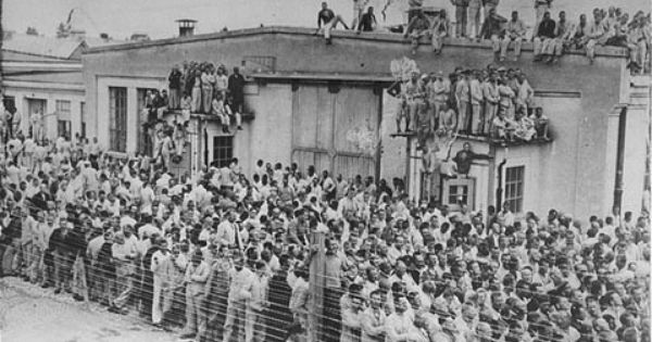 Dachau-the-first-NAZI-concentration-camp-in-Germany-opened-six-years-before-WWII_-2